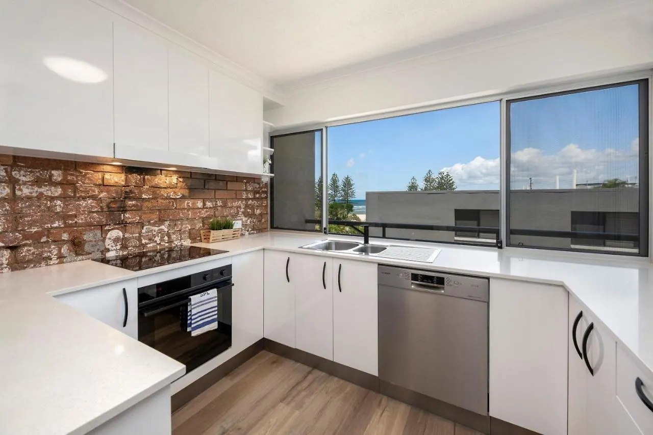 Joanne Apartments Caloundra Aparthotel
