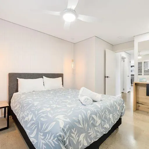 מלון דירות קלונדרה Joanne Apartments