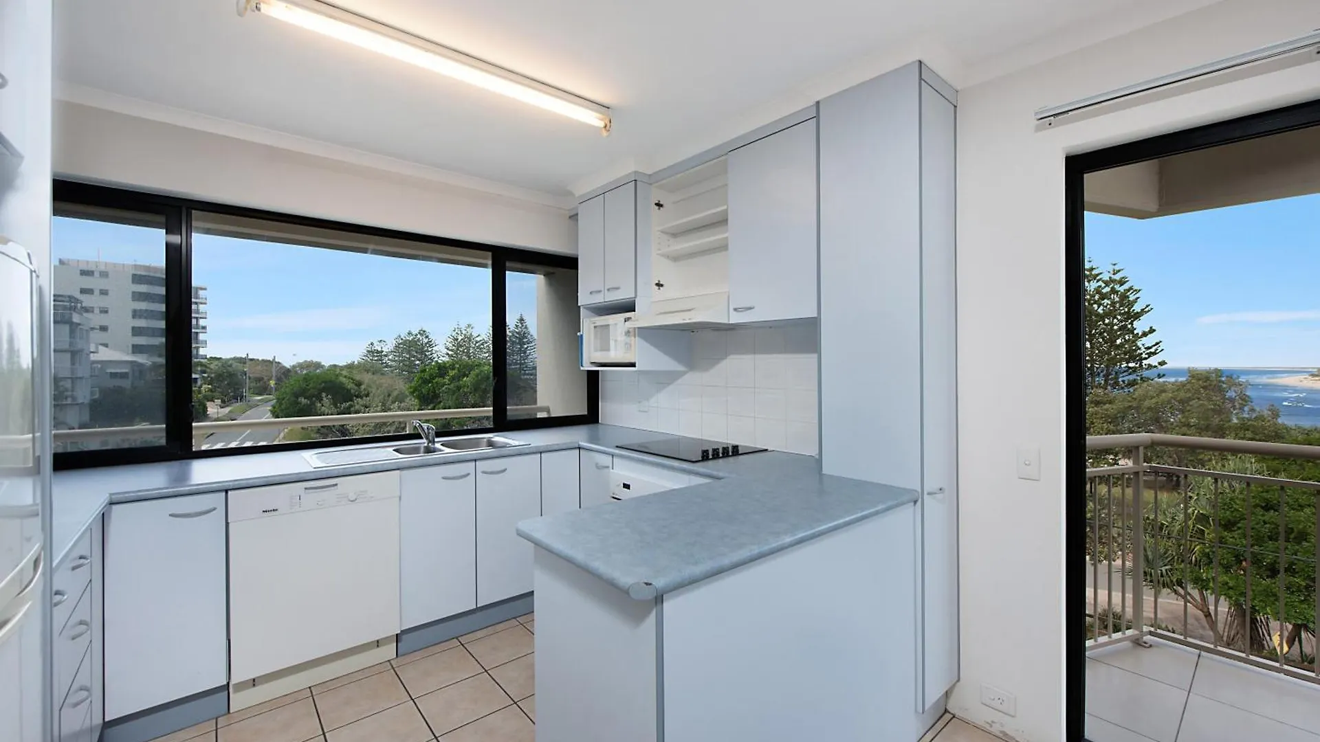Aparthotel Joanne Apartments Caloundra