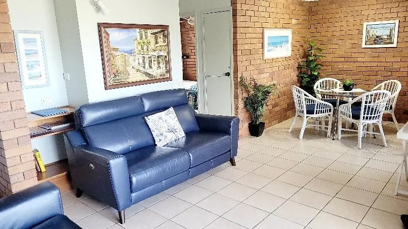 Joanne Apartments Caloundra Aparthotel